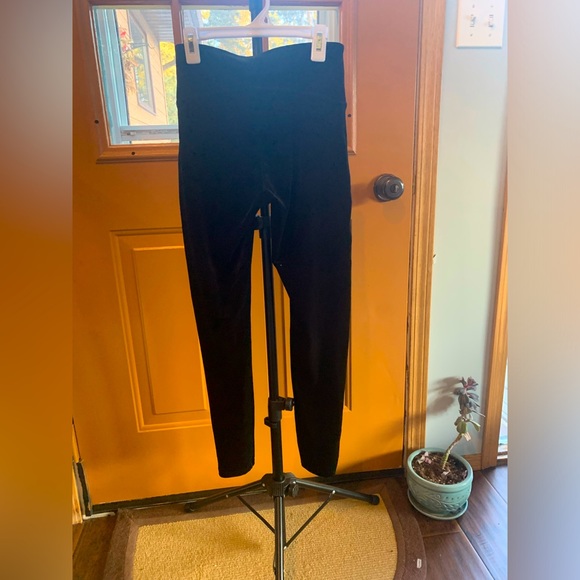 Spanx Velvet Leggings - Picture 2 of 3